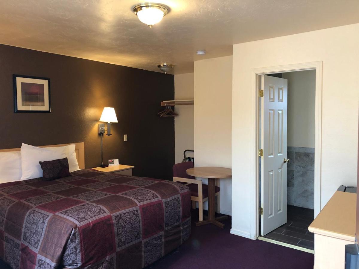 Scottish Inn ウィネマッカ エクステリア 写真